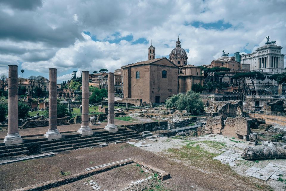 10 Wonders of Rome in 3 hours - Pantheon exterior and the Spanish Steps climb: Rome’s most dramatic sight-lines