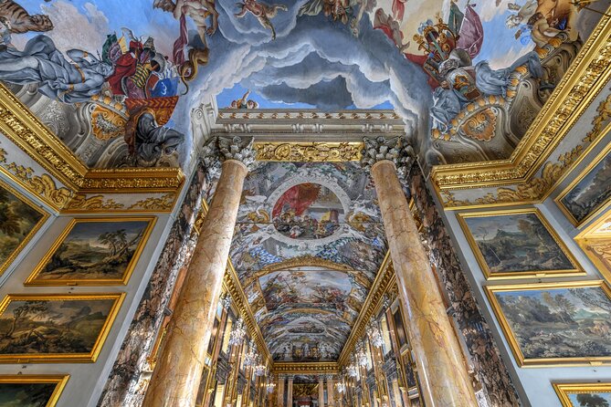 2 hours Tour of Galleria Colonna - The Guide Makes It: Rebecca and Mossimo’s Approach