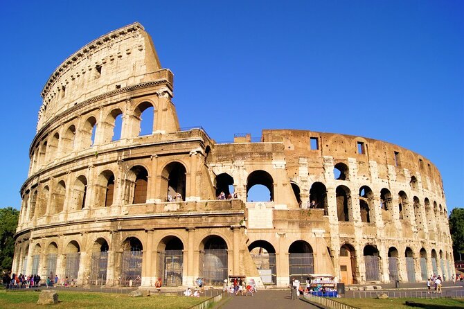 3 hour Golf Cart tour of Rome with Gelato - Piazza Navona and Piazza Colonna: Baroque Squares in a Tight Time Window