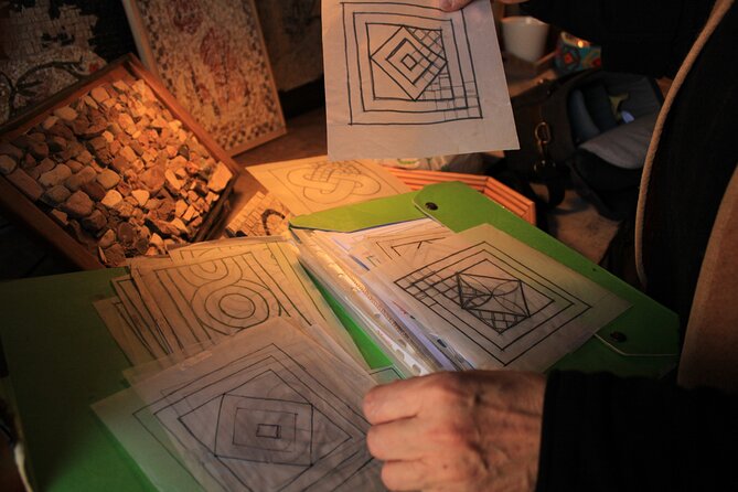 3 Hours Mosaic Workshop in Trastevere - Meet at Via Corsini 8 and get oriented fast