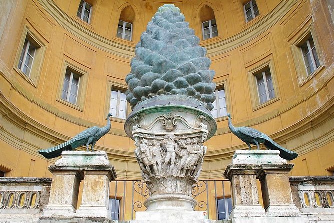 3 or 2 hours Vatican with St. Peter's Basilica option - Stop by stop: Vatican Museums galleries that actually make sense