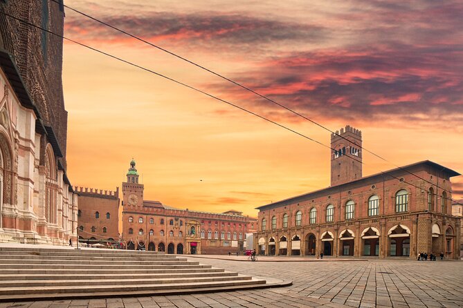 6-Day Venice, Garda & Northern Italy Small-Group Tour from Rome - A smart Rome-to-Milan route that avoids backtracking