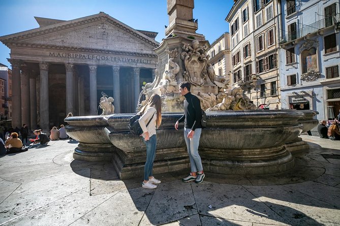 All In One Tour : Roman Highlights - Trevi Fountain Spanish Steps & Pantheon - Starting on Via dei Condotti: coffee bar + Fontanelles water