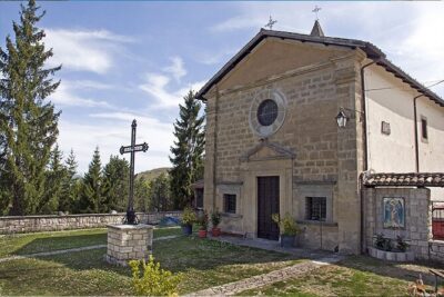 Amatrice and Rieti Day Tour from Rome - Rieti’s old center: Santa Maria, a crypt, and a theatre for the ears