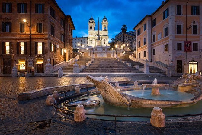 Amazing Sunrise Tour in Rome - Trevi Fountain at dawn: coin toss, wish, and photo odds