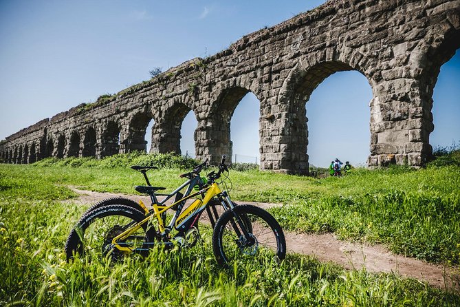 Ancient Appian Way PRIVATE Bike Tour - Meeting point to bike fit: start smart so you enjoy the ride