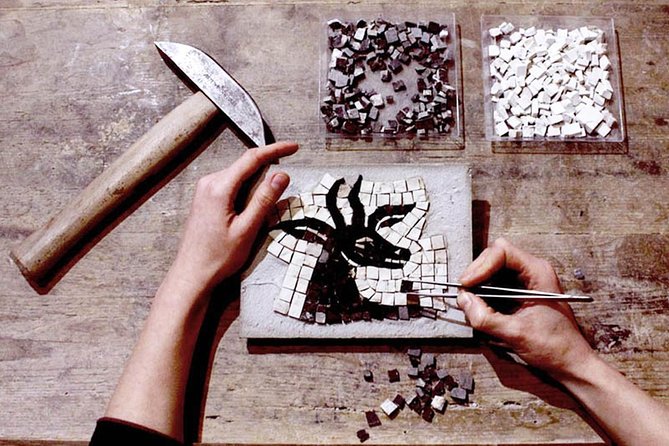 Ancient Mosaic Workshop in Rome - The small perks that make the class feel easy