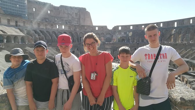 Ancient Roman Adventure: Colosseum, Roman Forum & Palatine Hill with Alessandra - Key things I’d bet on before you book