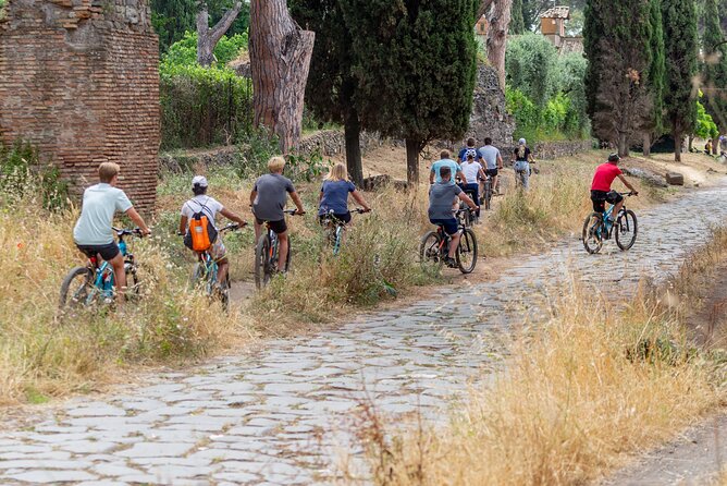 Appian Way Aqueducts Extended E-Bike & Food Adventure -45kms - Stop 2: Via Latina tombs you’re unlikely to stumble upon