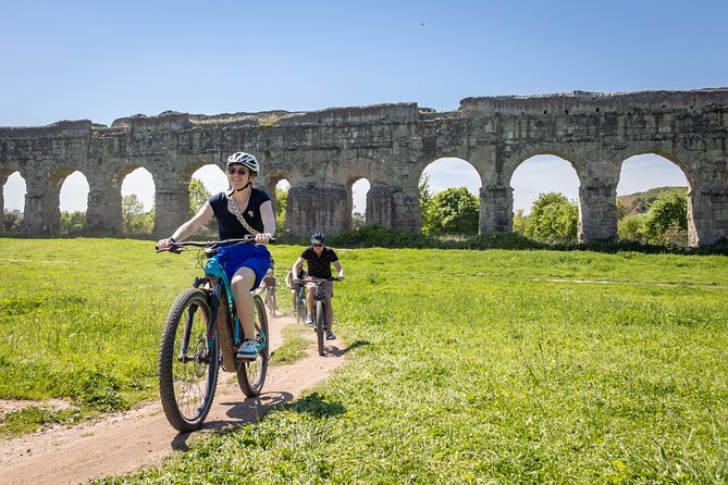 Appian Way & Aqueducts small group e-bike tour(catacombs & food) - Meeting at Via Marco Aurelio and how the group flow works