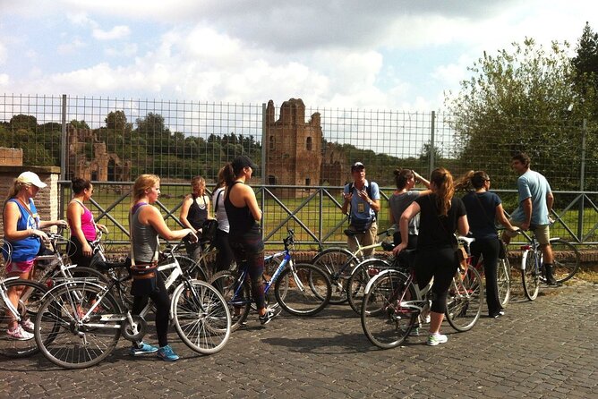 Appian Way Bike Rental Park Official Partner - Parco Regionale dell’Appia Antica: pick up the bike and get the maps