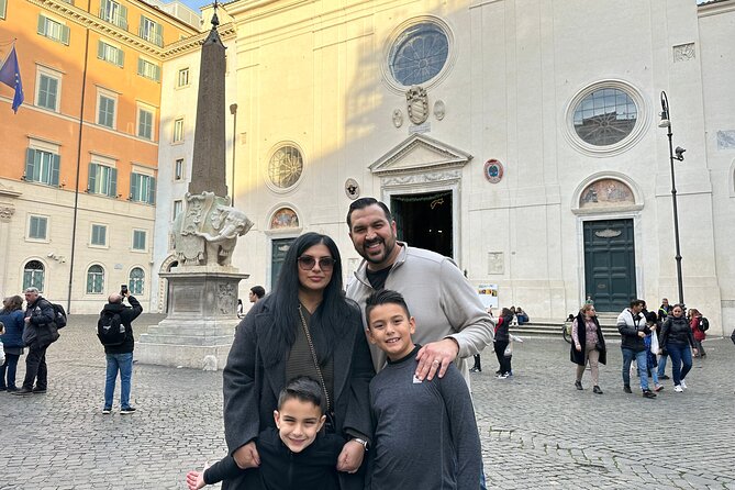 Around Rome City Wonders Fun Game for Kids and Families - Starting in Piazza Mignanelli: right where Rome looks postcard-perfect