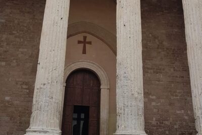 Assisi and Orvieto from Rome: Enjoy a Full-Day Small-Group Tour - Santa Chiara and a quick art stop: pace yourself inside Assisi
