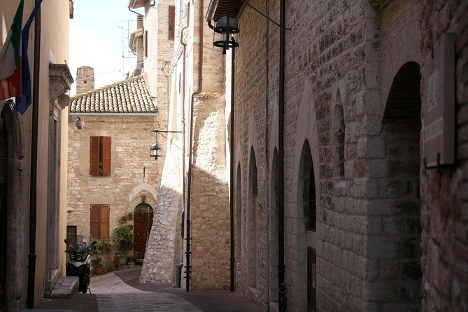 Assisi and Orvieto Full-Day Semi-Private Tour from Rome - Assisi’s Basilica of San Francesco: frescoes, friars, and UNESCO status