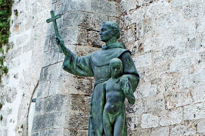 Assisi and Orvieto Full-Day Semi-Private Tour from Rome - The guide + driver setup: where the day can feel private