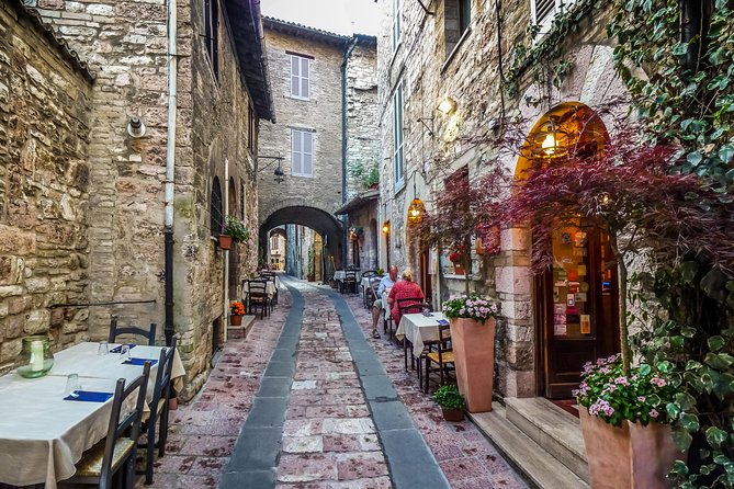 Assisi and Orvieto Guided Day Tour from Rome with Lunch - Santa Maria Maggiore (San Carlo Acutis site): a modern saint stop in a medieval setting