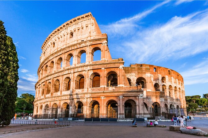 Best of Rome - Circus Maximus and the Colosseum Theme: Seeing the City’s Power Centers