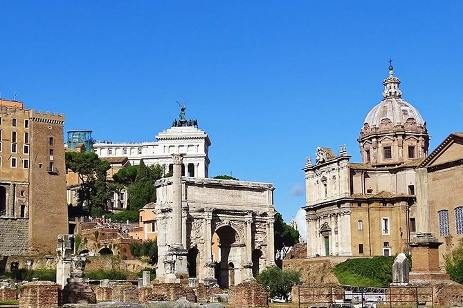 Best Of Rome - Driving Tour - Pickup, AC, and comfort: why the ride is part of the value