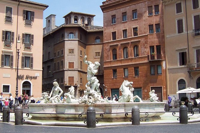 Best of Rome: Main Historic City Center Sights - The Colosseum stop: Flavian Amphitheatre in practical context