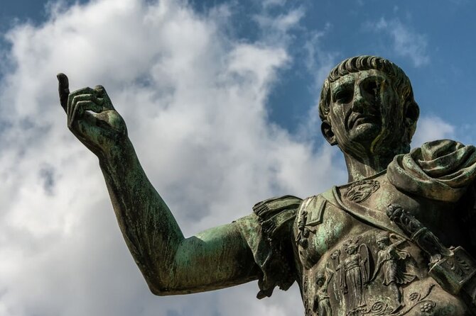 Best of Rome: Vatican & Colosseum Guided Tour - Sistine Chapel rules and how 30 minutes still hits hard
