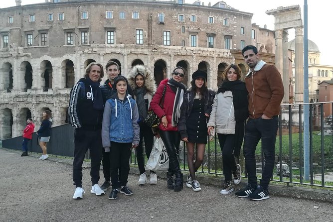 Best of Rome Walking Tour including Trevi Fountain - What guides add: different styles, same big landmarks