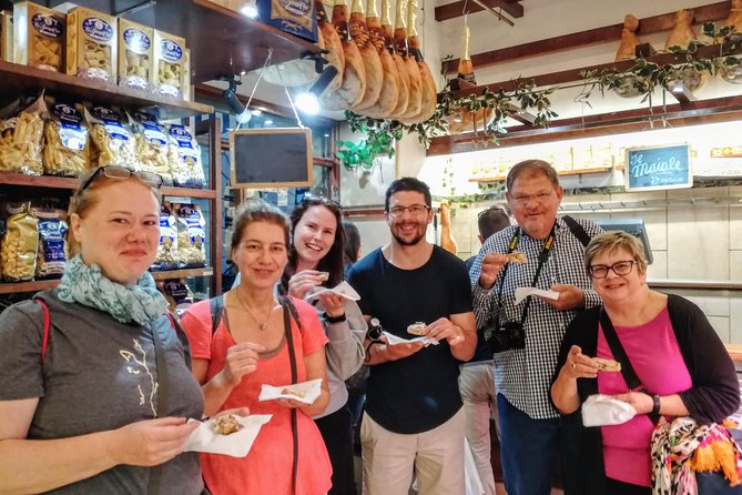Budget-friendly Street Food Tour of Trastevere Quarter Smaller Group - Entering Trastevere the smart way: food first, sights second