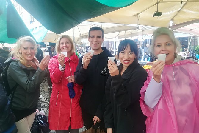Campo dei Fiori Market and Trevi Fountain District Food & Wine Tour in Rome - What to expect: walking pace, group size, and food limits
