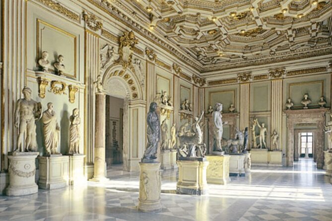 Capitoline Hill and Museums Official Entry - Getting there and comfort: service animals and public transit access