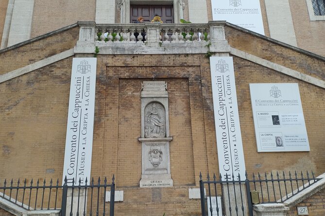 Capuchin Crypts Tour – Fast-Track, Guided or Audio - Dress code rules: plan outfits so you don’t lose entry time