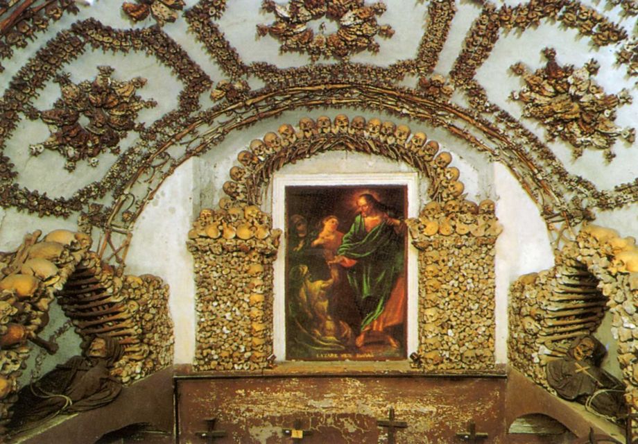 Capuchins Crypt: Christmas Baroque Concert - Capuchins Crypt and Christmas music: why this works at all