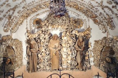 Capuchins Crypt Tour and Concert in Rome - Santa Maria Immacolata: church art before the crypt turns the lights off