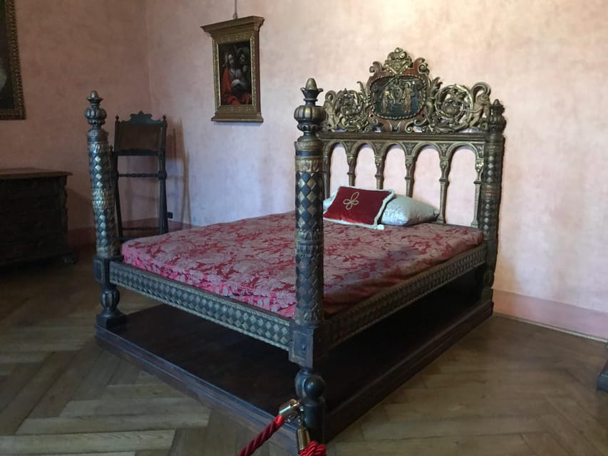 Castel Sant'Angelo Skip the line Ticket with Hop-on Hop-off - Rules that affect comfort: what’s not allowed on this experience