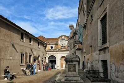 Castel Sant'Angelo Small Group Tour - What You’ll See Inside: Tomb, Fortress, Prison, Pope Residence