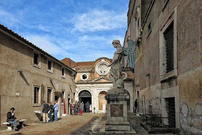 Castel Sant'Angelo Small Group Tour - What You’ll See Inside: Tomb, Fortress, Prison, Pope Residence