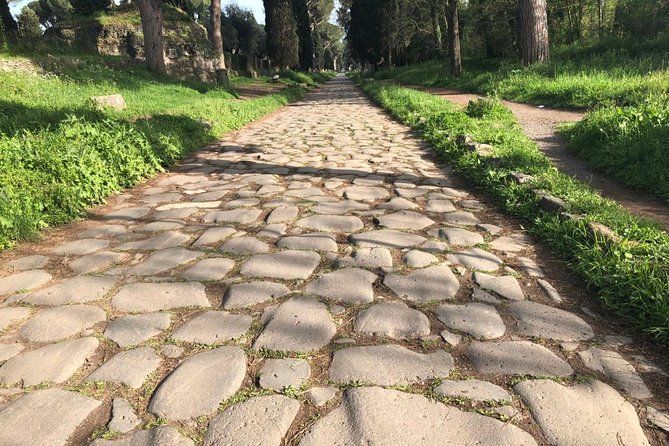 Catacombs and Rome Highlights Private Tour - A private Rome day with Wi‑Fi van and smart pickup
