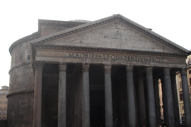 City walk through Spanish steps, Trevi fountain, Pantheon, Navona, Angel Castle - Key things that make this tour worth your time