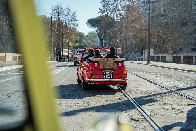 Classic Elegance: Vintage Fiat 500 Cabriolet Rome Tour - Why a vintage Fiat 500 feels like the right way to see Rome fast