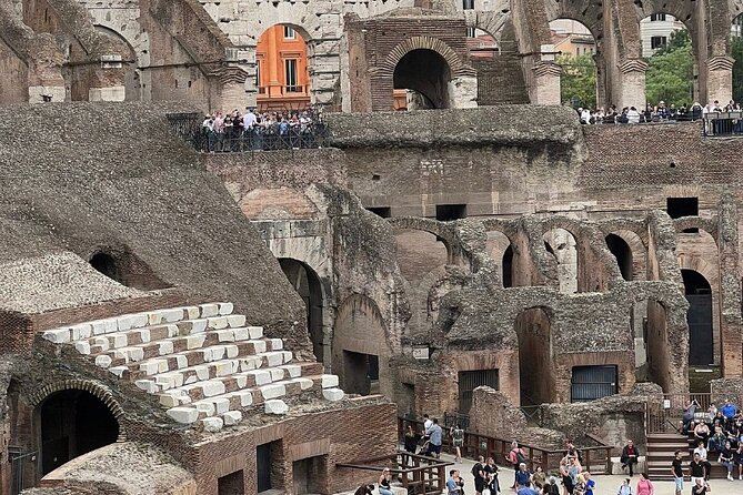 Colosseum & Ancient Rome Access with a Host - How the smartphone audio guide changes the visit