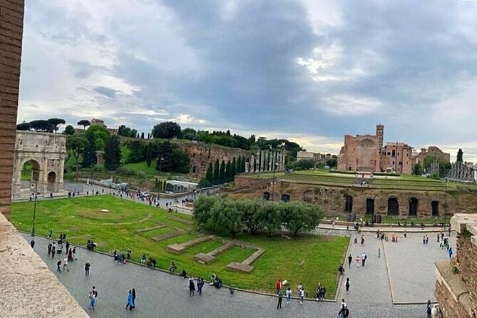 Colosseum & Ancient Rome Access with a Host - Palatine Hill: take your time on Rome’s “story hill”