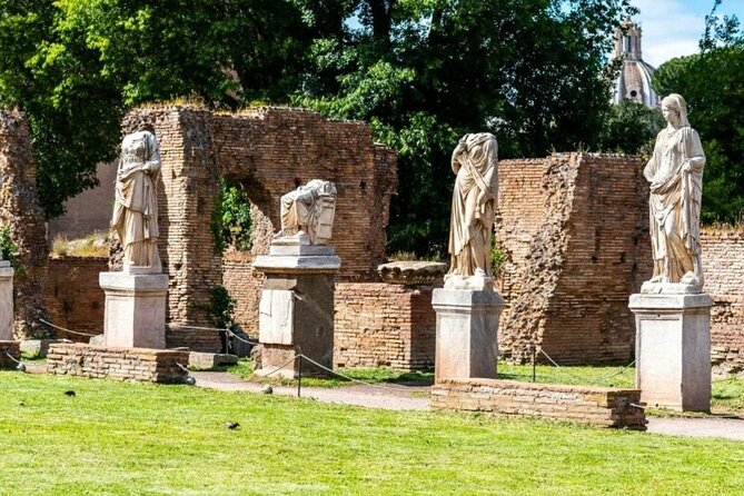 Colosseum & Ancient Rome Private: Women History Guided Tour - Why this women-focused Rome route feels different