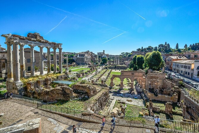 Colosseum and Ancient Rome Guided Tour - A quick reality check on pace and getting separated