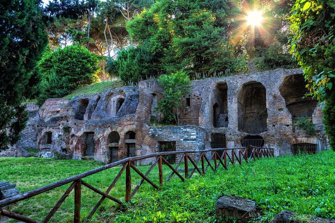 Colosseum and Ancient Rome Walking Guided Tour - Logistics that can make or break your morning