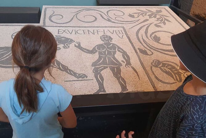 Colosseum and Roman Forum Treasure Hunt Tour for Kids & Families - Key points to know before you go