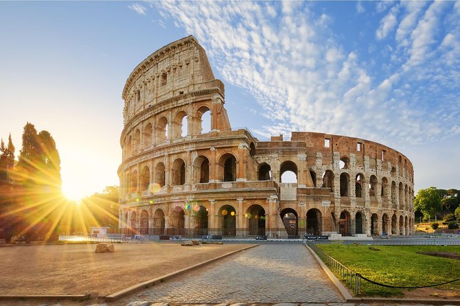 Colosseum Arena and Roman Forum Exclusive Private Guided Tour - Arch of Constantine: A Fast, Meaningful Victory Moment