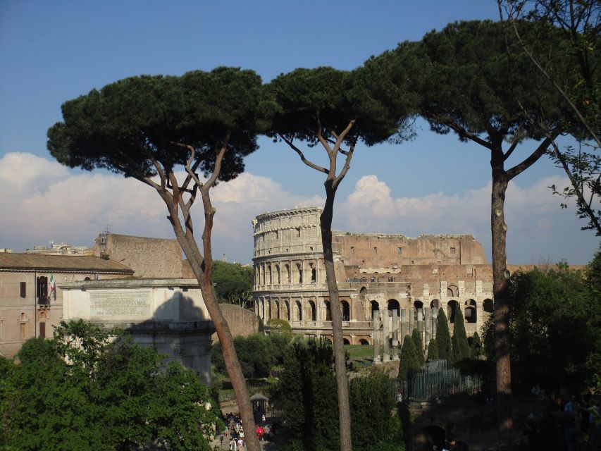 Colosseum Express Tour with Local Guide - Meeting Point and Getting Through Security Fast
