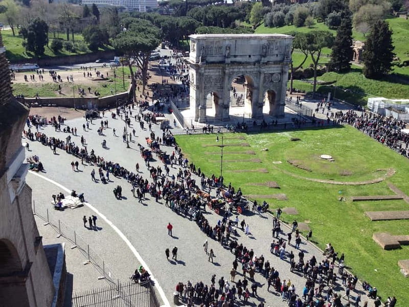 Colosseum, Forum & Palatine Hill Guided Walking tour - Where You Meet the Guide (It’s Worth Getting This Right)