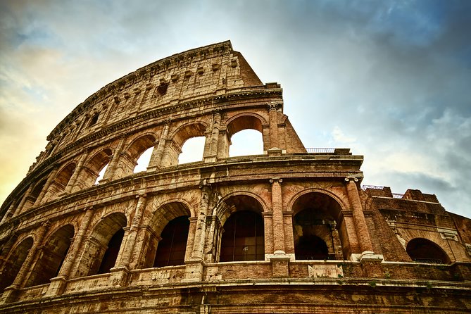 Colosseum Gladiator's Arena Guided Tour - Inside the Colosseum: the arena story your guide will explain