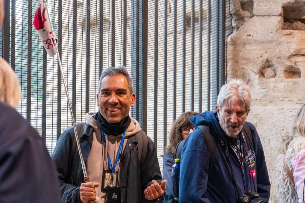 Colosseum Guided Tour: Hotel Transport included - Hotel pickup to the Colosseum: the comfort win