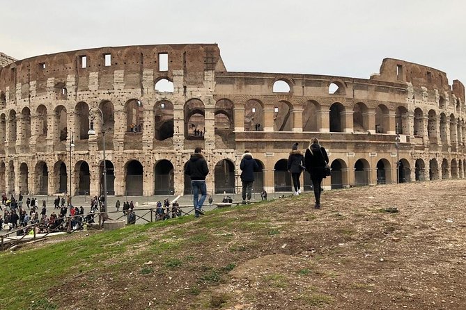 Colosseum guided tour with arena option - The guide factor: why “who” you get matters here