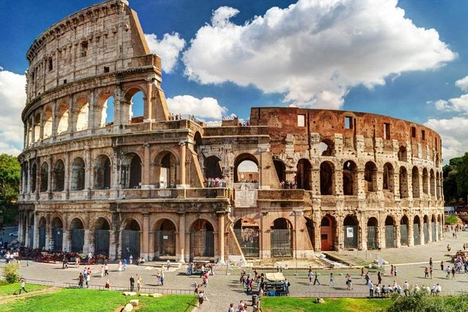 Colosseum guided tour with arena option - Entering the Colosseum: security line, no-metal rules, and time management